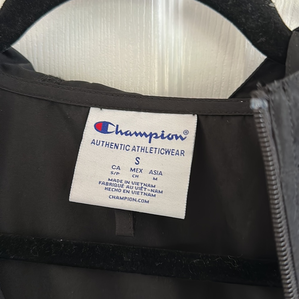 Champion pullover rain jacket - Picture 2 of 3
